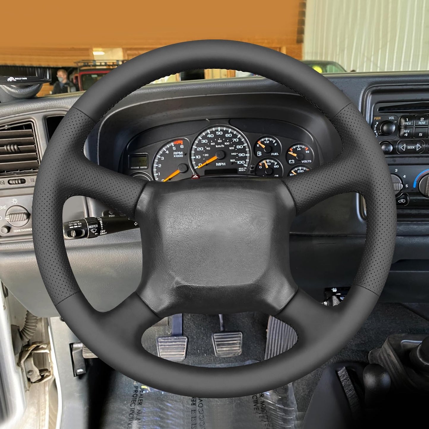 Loncky® Custom Hand Stitched OEM Leather Steering Wheel Cover for Chevrolet Chevy Silverado 1500 2500 1999-2002 / Silverado 3500 / Astro 1999-2005 Blazer/C/K 1500/ Kodiak 2004-2006 / S-10 S10 1999-2003 / Suburban Tahoe 1998-2002 Interior Accessories