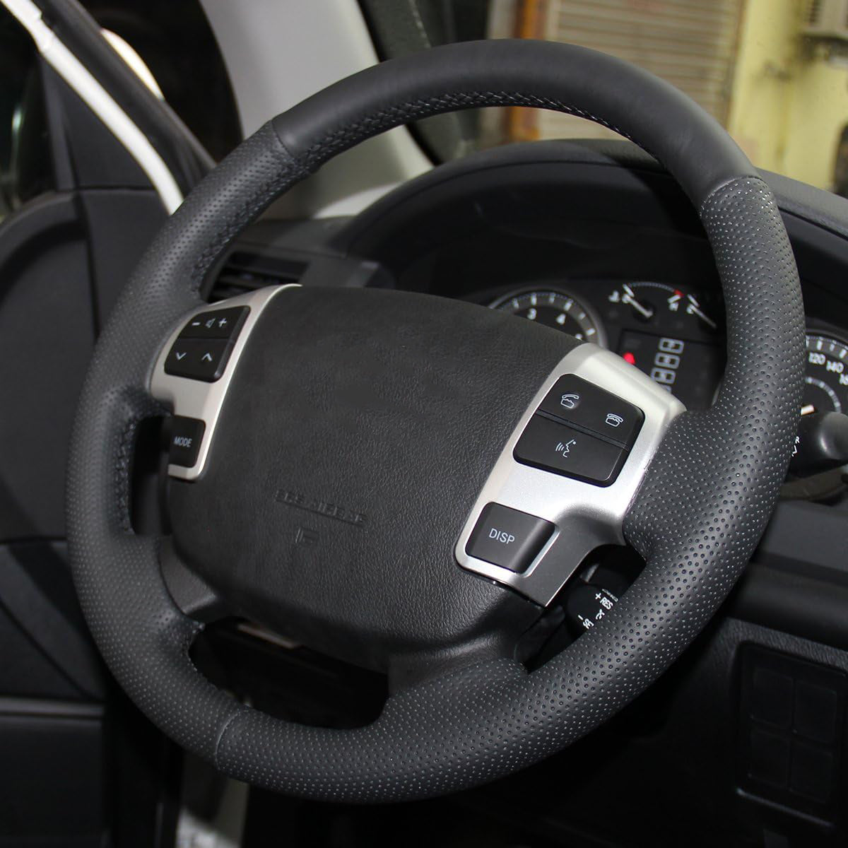 Loncky® Custom Hand Stitched OEM Leather Steering Wheel Cover for Toyota Land Cruiser 2008-2015 / Toyota Tundra 2007 2008 2009 2010 2011 2012 2013/ Toyota Sequoia 2008 2009 2010 2011 2012 2013 Car Interior Accessories