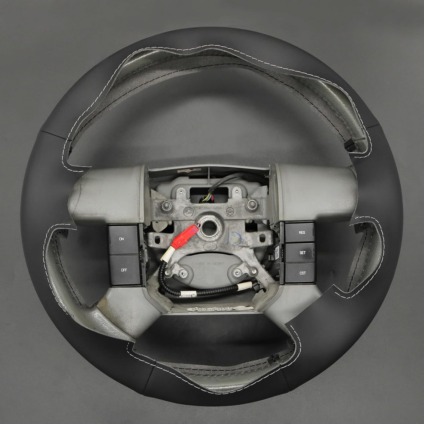 Loncky® Custom Hand Stitched Car OEM Leather Steering Wheel Cover for Ford F150 F250 F350 2004-2008 Interior Accessories