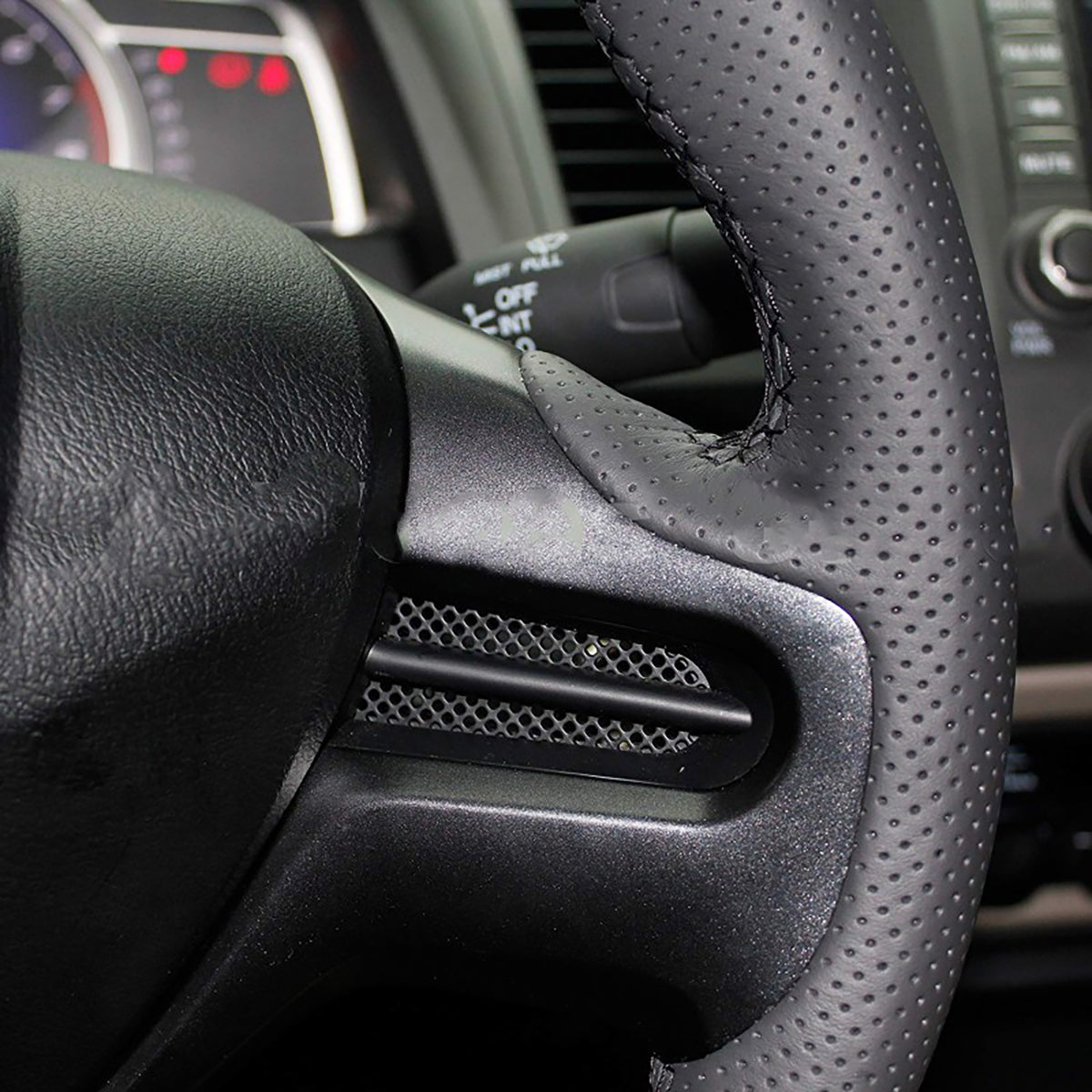 Loncky® Custom Hand Stitched Car OEM Leather Steering Wheel Cover for Honda Civic Old Honda Civic 2006 2007 2008 2009 Interior Accessories